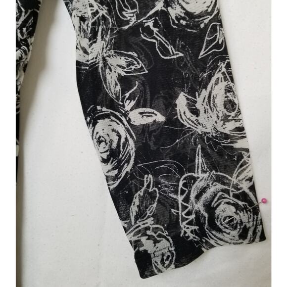 Alfani Petite Sheer Black White Floral Criss Cross Draped Front V-Neck Size P/L - Picture 3 of 6